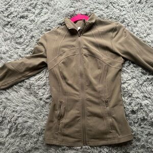 Lululemon define jacket size 6